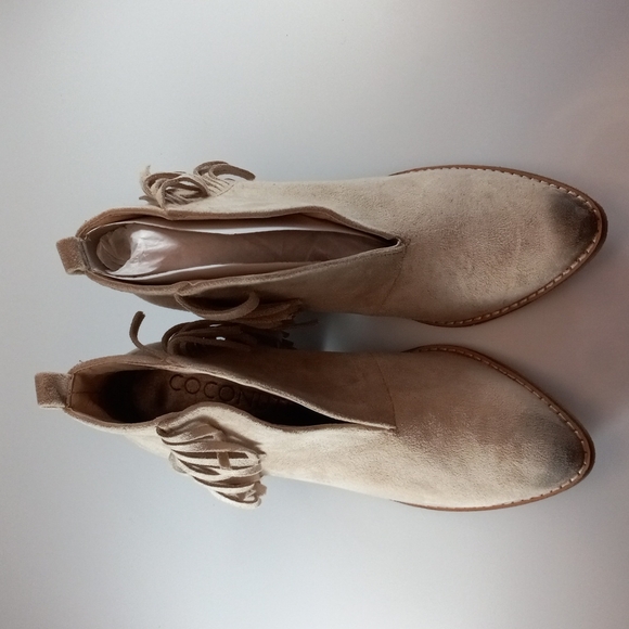 Coconut by Matisse Miranda Ivory Ankle Boots NIB Size 6.5 - Picture 6 of 6